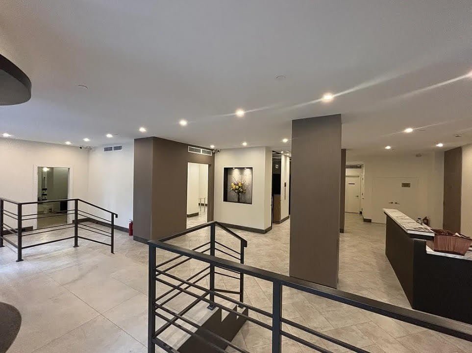 45 West 81st Street, Unit 11J photo 2