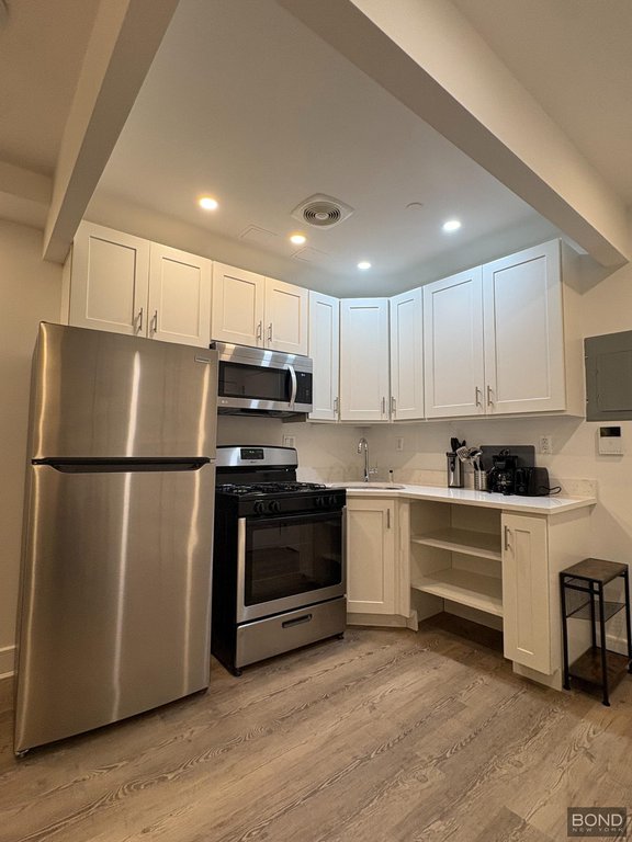 45 West 81st Street, Unit 11J photo 4