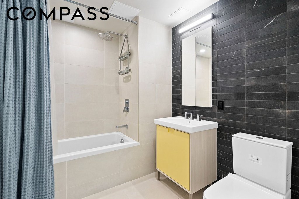 15 East 19th Street, Unit 2E photo 4