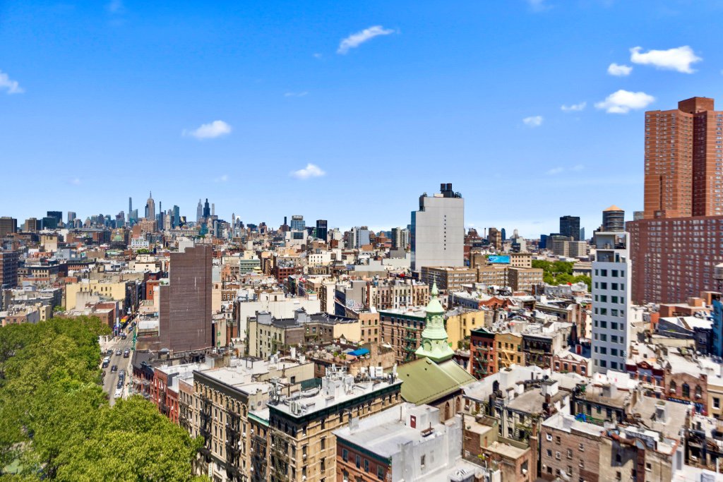 170 Park Row, Unit 18B