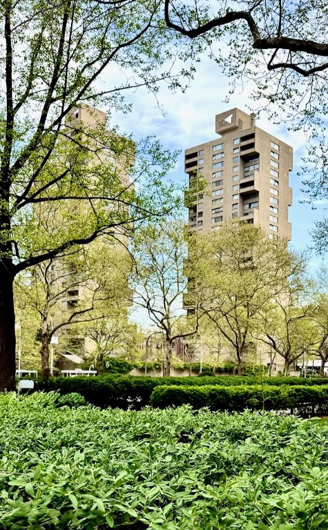 170 Park Row, Unit 18B photo 11
