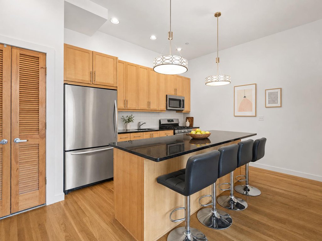 258 Saint Nicholas Avenue, Unit 2D photo 2