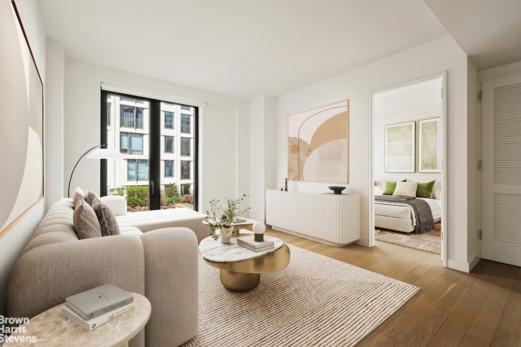 500 West 45th Street, Unit 321