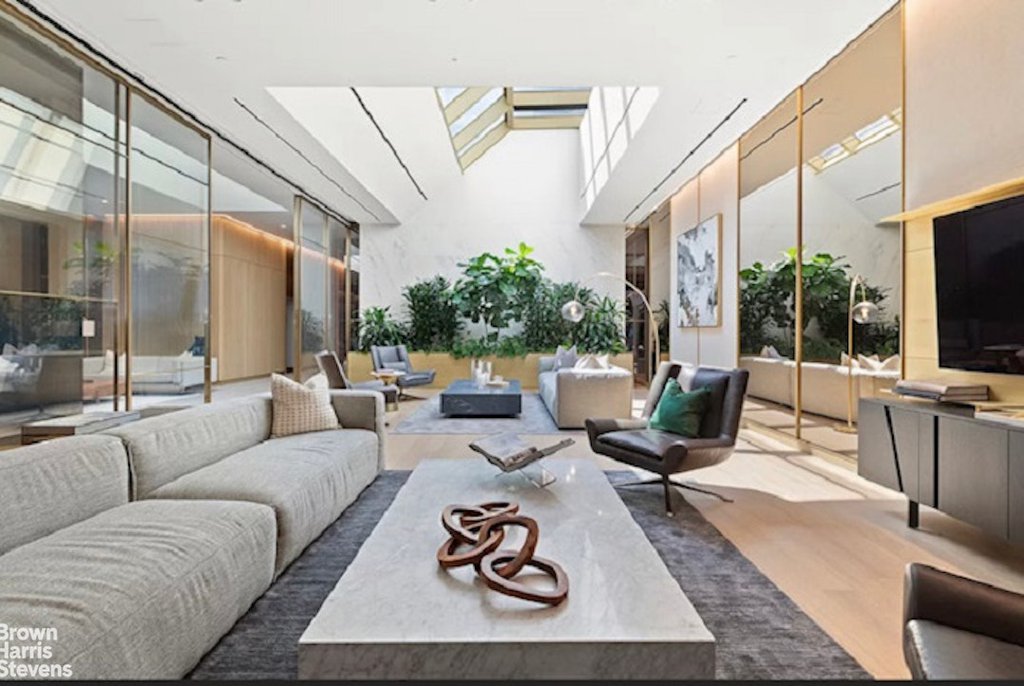 500 West 45th Street, Unit 321 photo 9