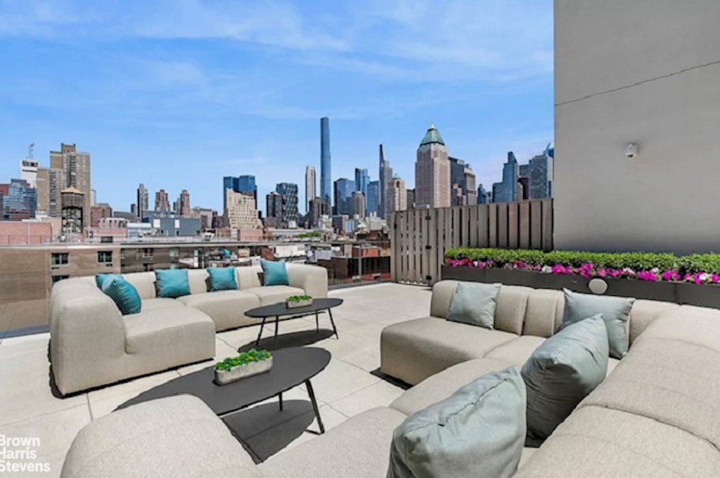 500 West 45th Street, Unit 321 photo 10