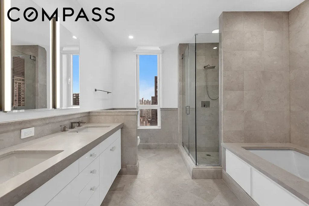 351 East 51st Street, Unit PH5C photo 6
