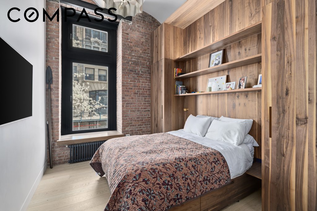 682 Broadway, Unit 2B photo 7