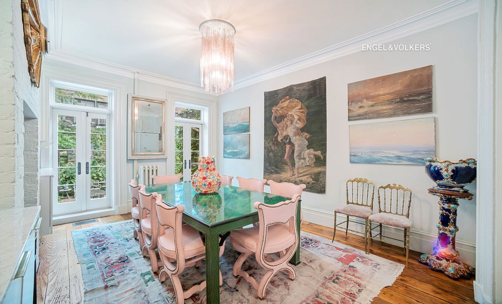351 West 30th Street – For Rent photo 4