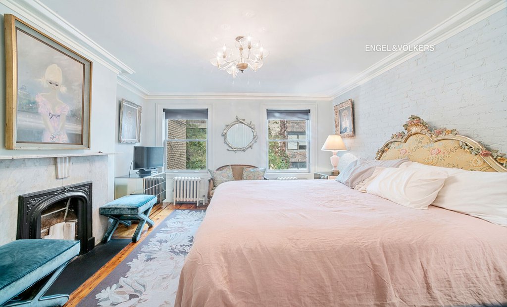 351 West 30th Street – For Rent photo 7
