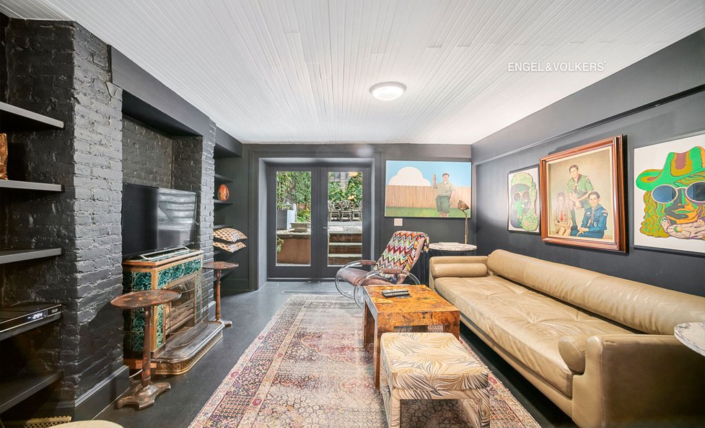 351 West 30th Street – For Rent photo 13