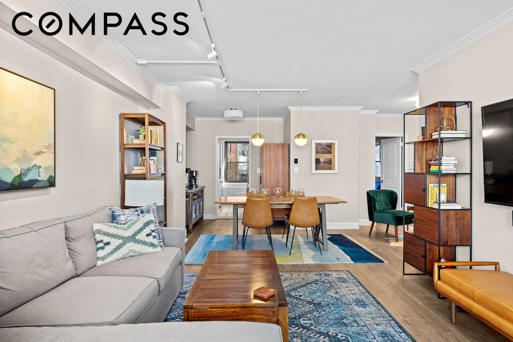 178 East 80th Street, Unit 6A photo 3