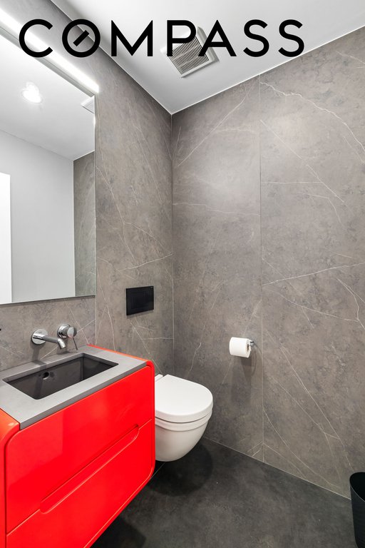 525 Broome Street, Unit 4 photo 10