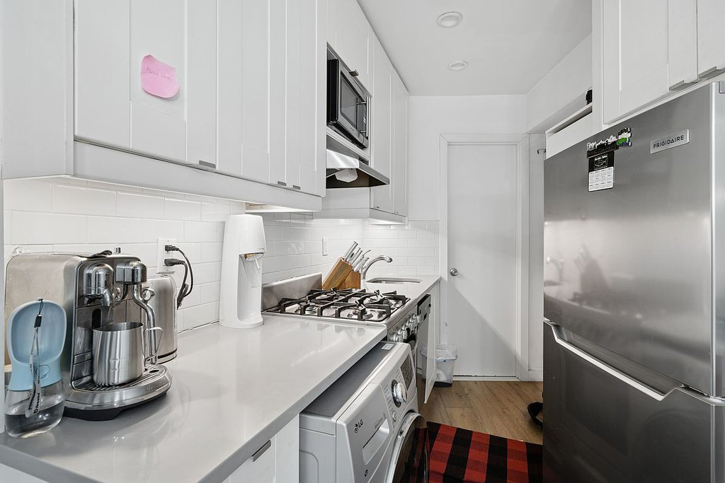 516 East 78th Street, Unit 4E photo 7