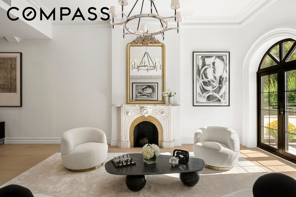 222 East 61st Street