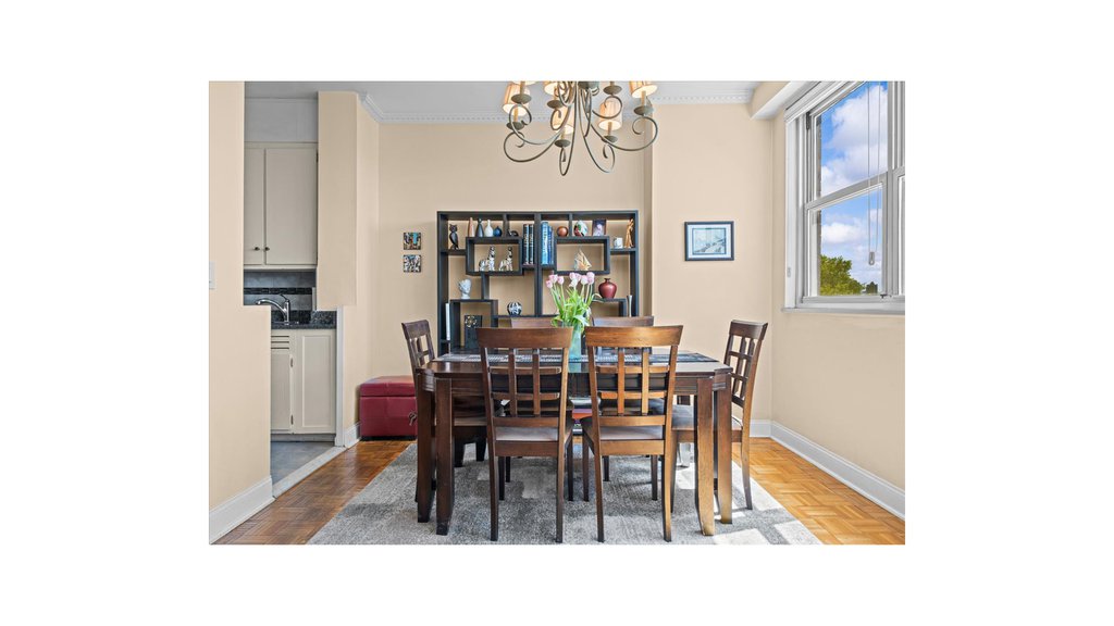555 Kappock Street, Unit 2T photo 4