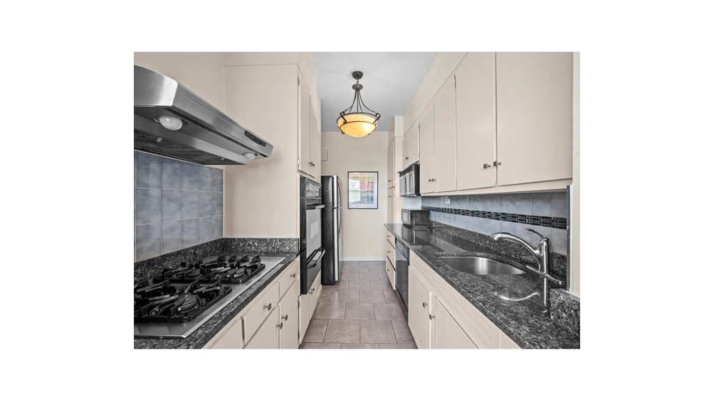 555 Kappock Street, Unit 2T photo 5
