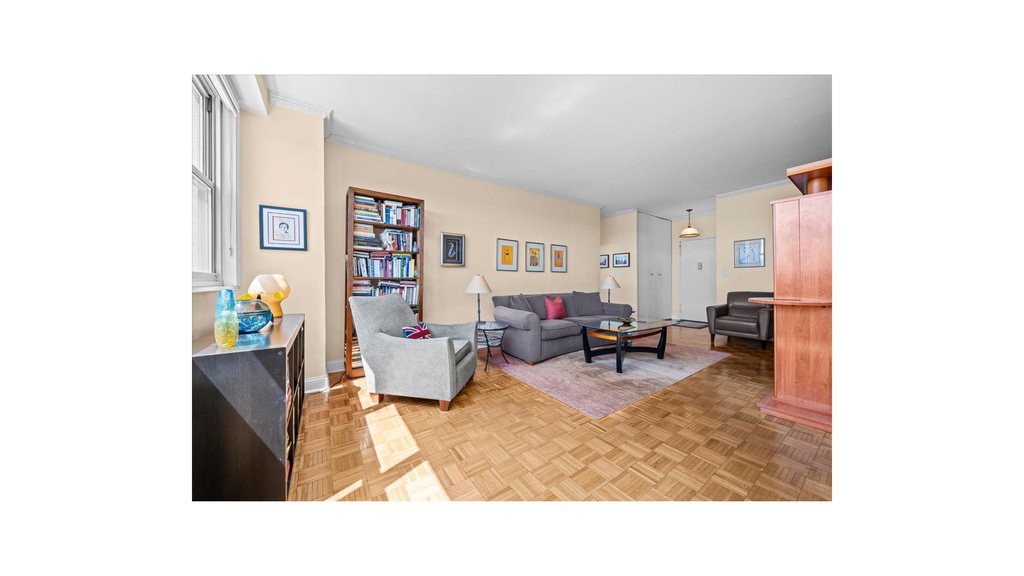 555 Kappock Street, Unit 2T photo 7