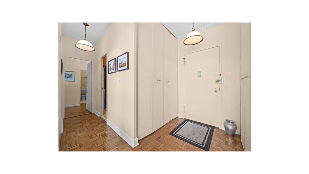 555 Kappock Street, Unit 2T photo 8