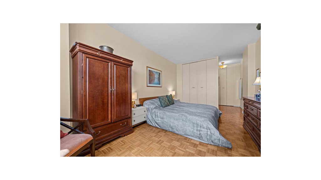 555 Kappock Street, Unit 2T photo 10