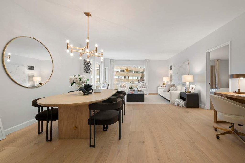 721 Fifth Avenue, Unit 33C