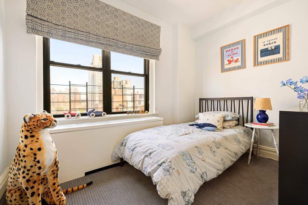 225 East 79th Street, Unit 15DE photo 10