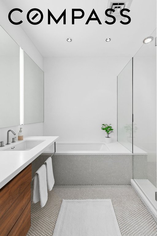 16 Desbrosses Street, Unit 2S/3S photo 23