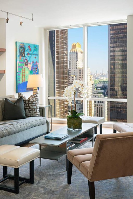 15 West 53rd Street, Unit 24F