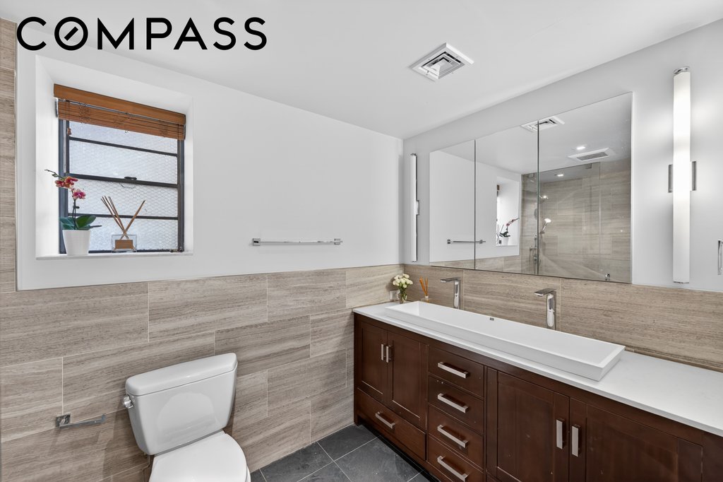91 East End Avenue, Unit A photo 13