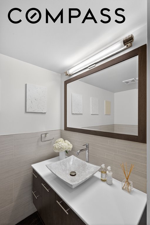 91 East End Avenue, Unit A photo 14