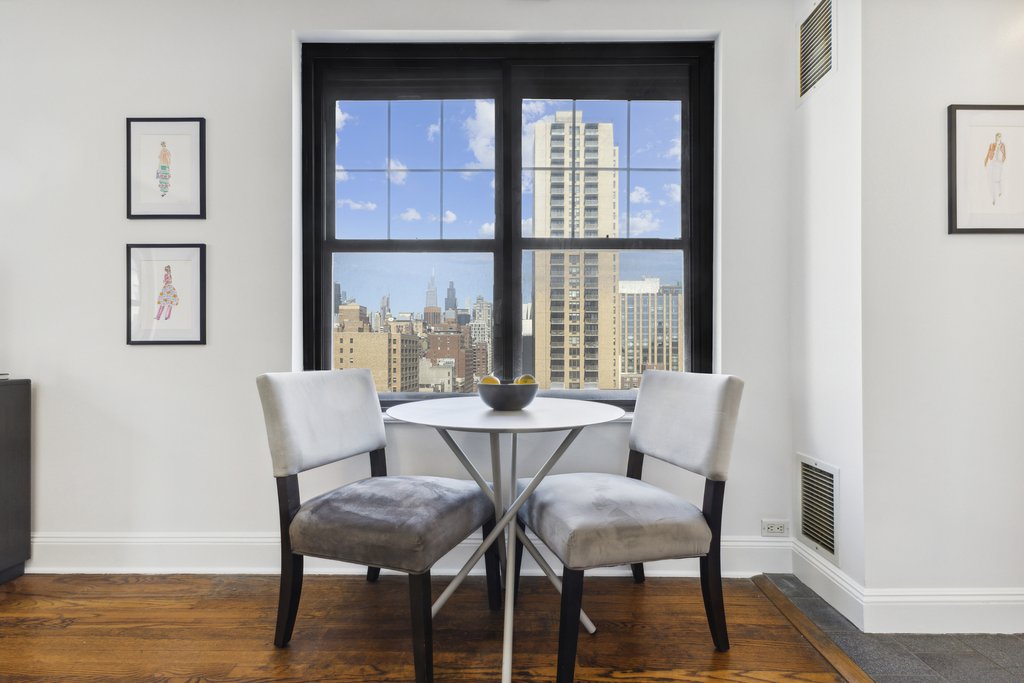 200 East 16th Street, Unit 12H photo 3