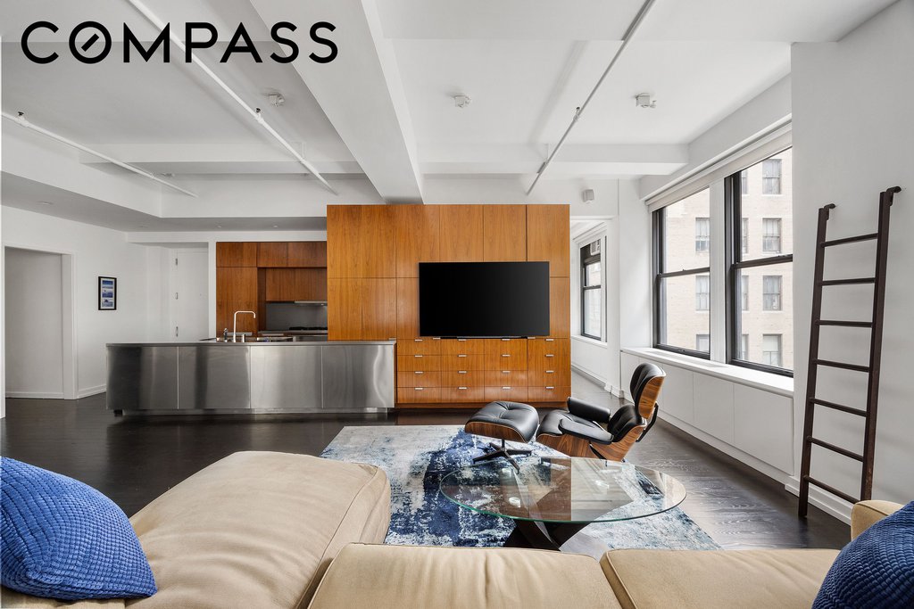 249 West 29th Street, Unit 8N photo 2