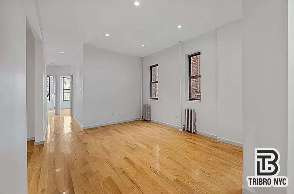 406 West 48th Street, Unit 4 photo 3