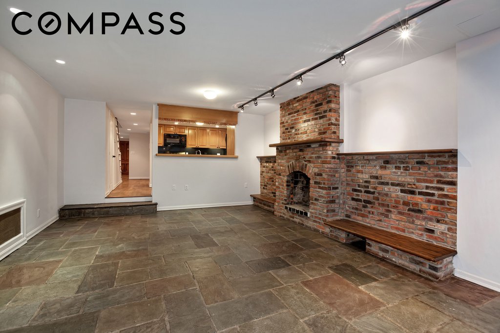 222 East 32nd Street – For Sale photo 3