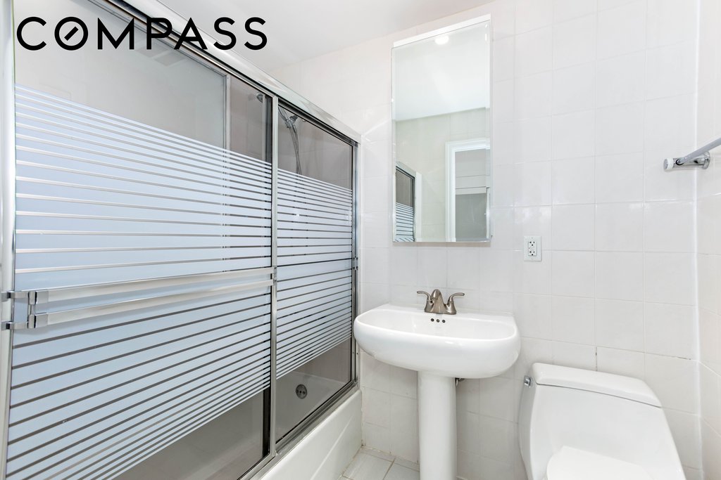 222 East 32nd Street – For Sale photo 28