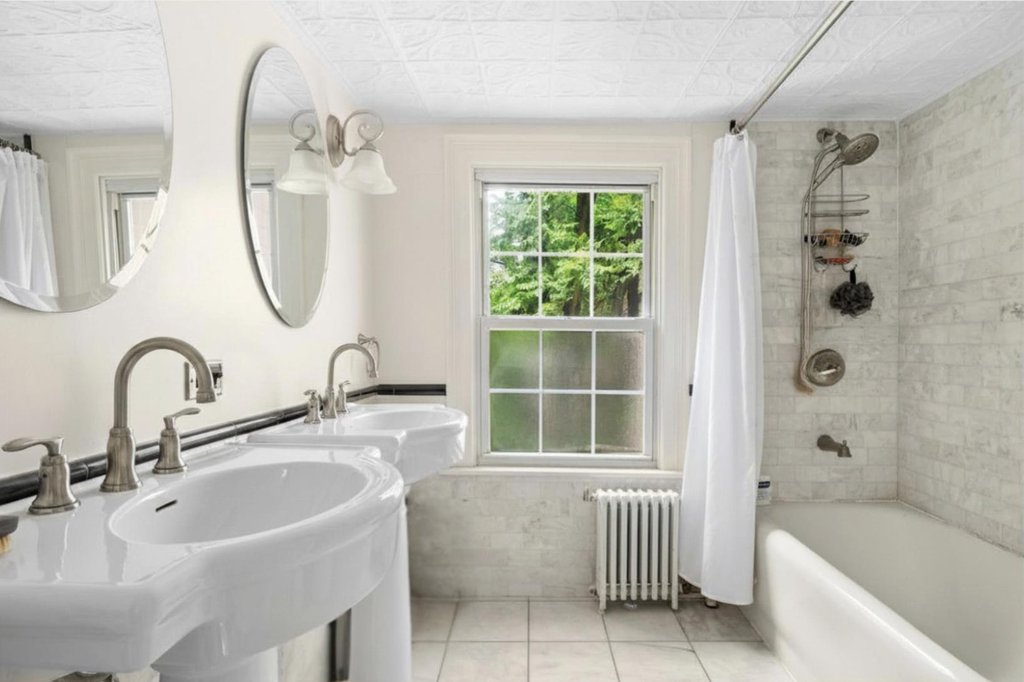 312 East 53rd Street – For Sale photo 14
