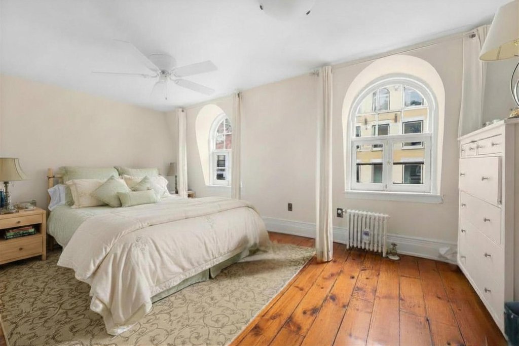 312 East 53rd Street – For Sale photo 17