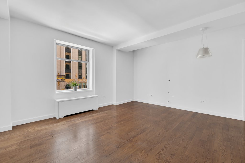 100 West 58th Street, Unit 4C photo 9