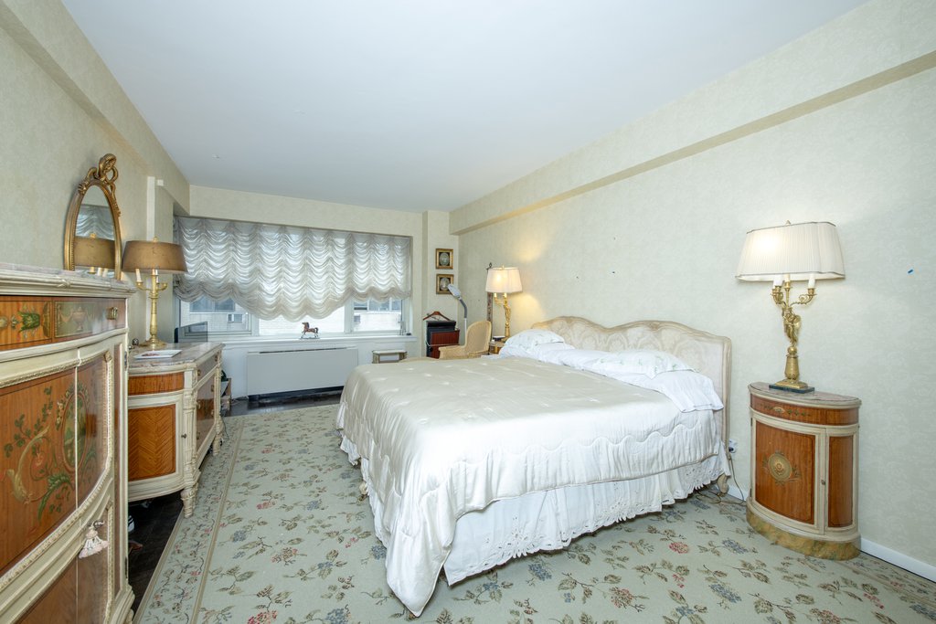 1025 Fifth Avenue, Unit 8AN photo 3