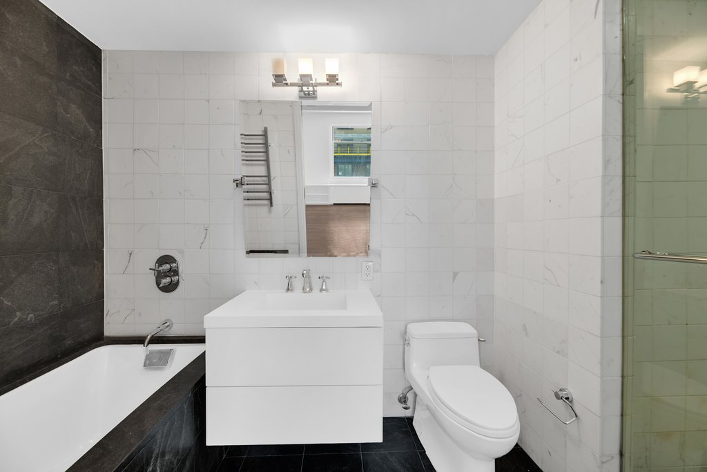 100 West 58th Street, Unit 4C photo 7