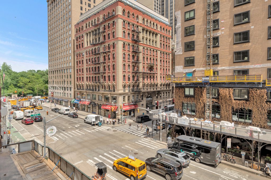 100 West 58th Street, Unit 4C photo 10