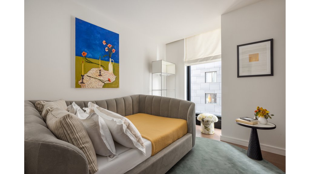 125 Greenwich Street, Unit 34D photo 10