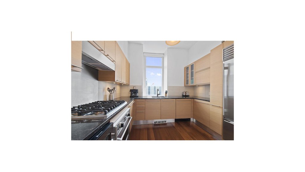 10 West End Avenue, Unit 24D photo 5