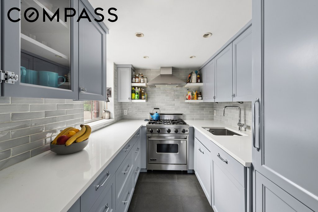 174 Pacific Street, Unit 1A photo 4