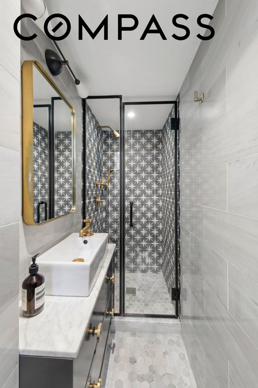 174 Pacific Street, Unit 1A photo 6