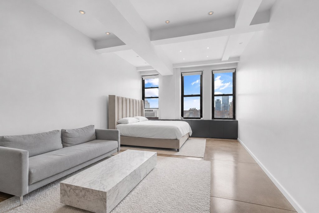 315 Seventh Avenue, Unit 17C photo 3