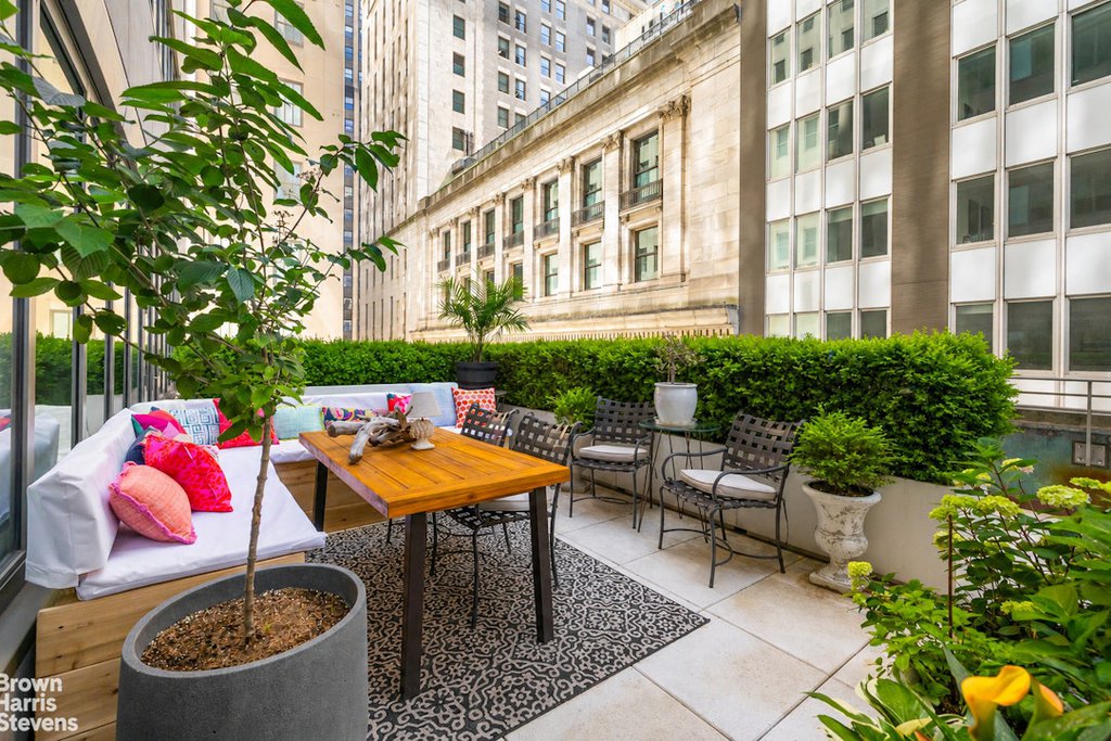 1 Wall Street, Unit 816 photo 8