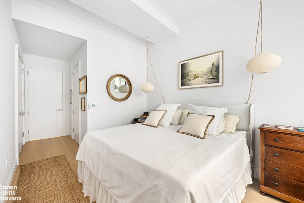 1 Wall Street, Unit 816 photo 11