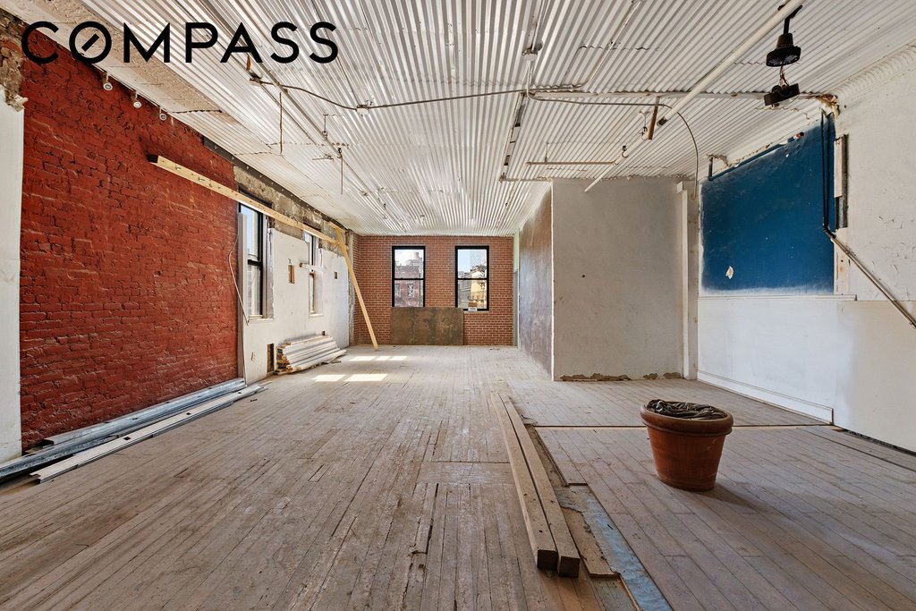 223 East 2nd Street – For Sale photo 6