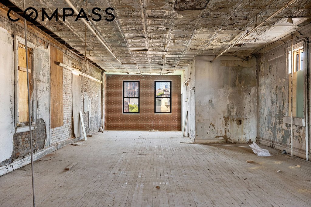 223 East 2nd Street – For Sale photo 8