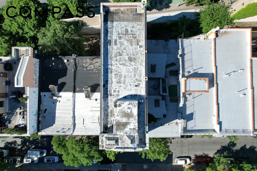 223 East 2nd Street – For Sale photo 18
